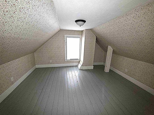 25 Pleasant Street, Farmington, NH 03835