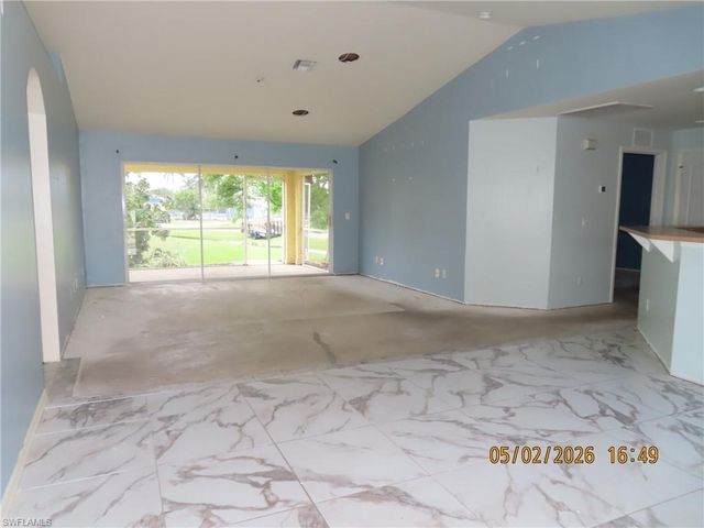 329 Oklahoma AVE, Fort Myers, FL 33905