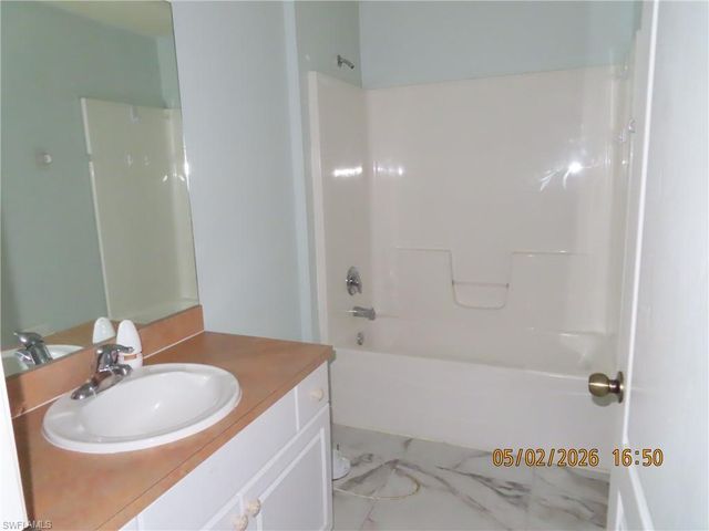 329 Oklahoma AVE, Fort Myers, FL 33905