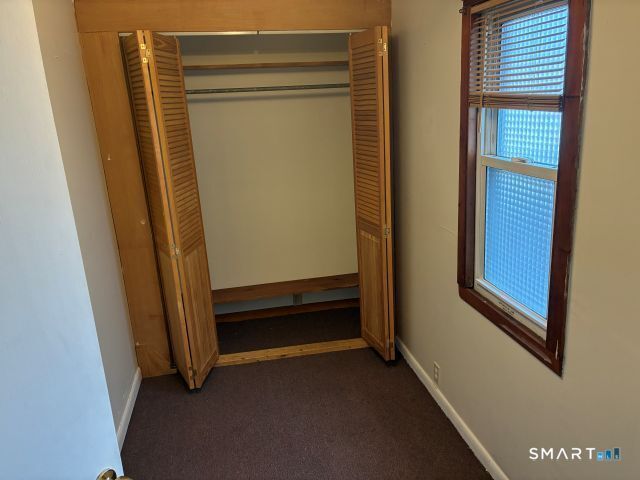 68 New Street, Seymour, CT 06483