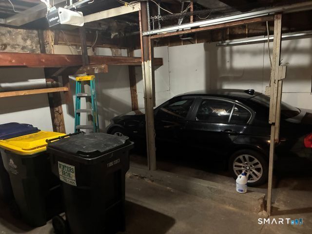 68 New Street, Seymour, CT 06483