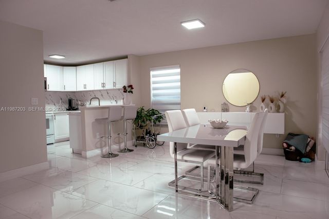 15022 SW 143rd Ter 1, Miami, FL 33196