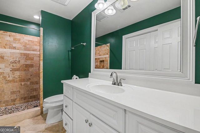 1223 Oakleigh Valley Drive, Powder Springs, GA 30127