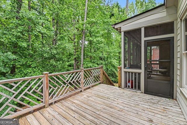 1223 Oakleigh Valley Drive, Powder Springs, GA 30127