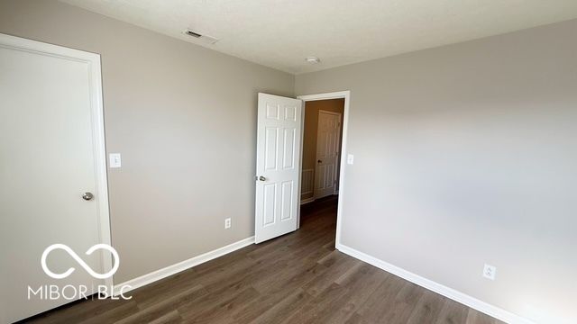 3305 Black Forest Lane, Indianapolis, IN 46239