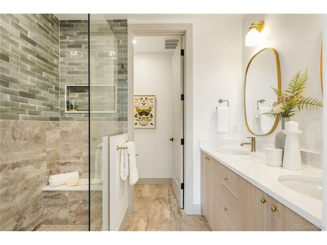 1230 N Zenobia St 4, Denver, CO 80204