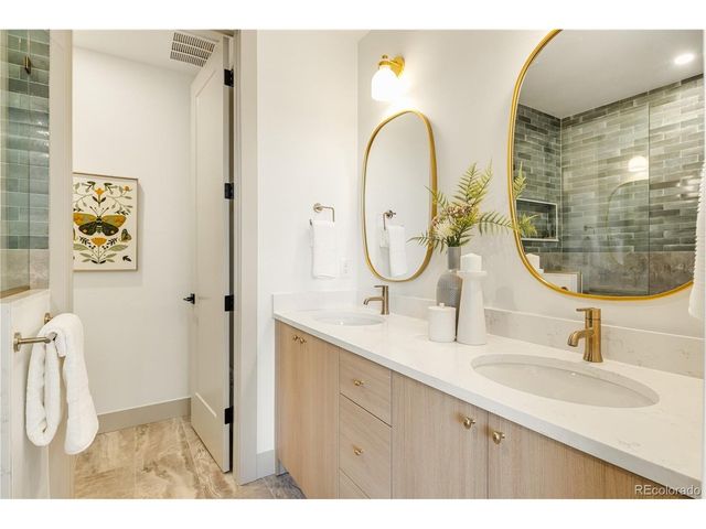 1230 N Zenobia St 4, Denver, CO 80204