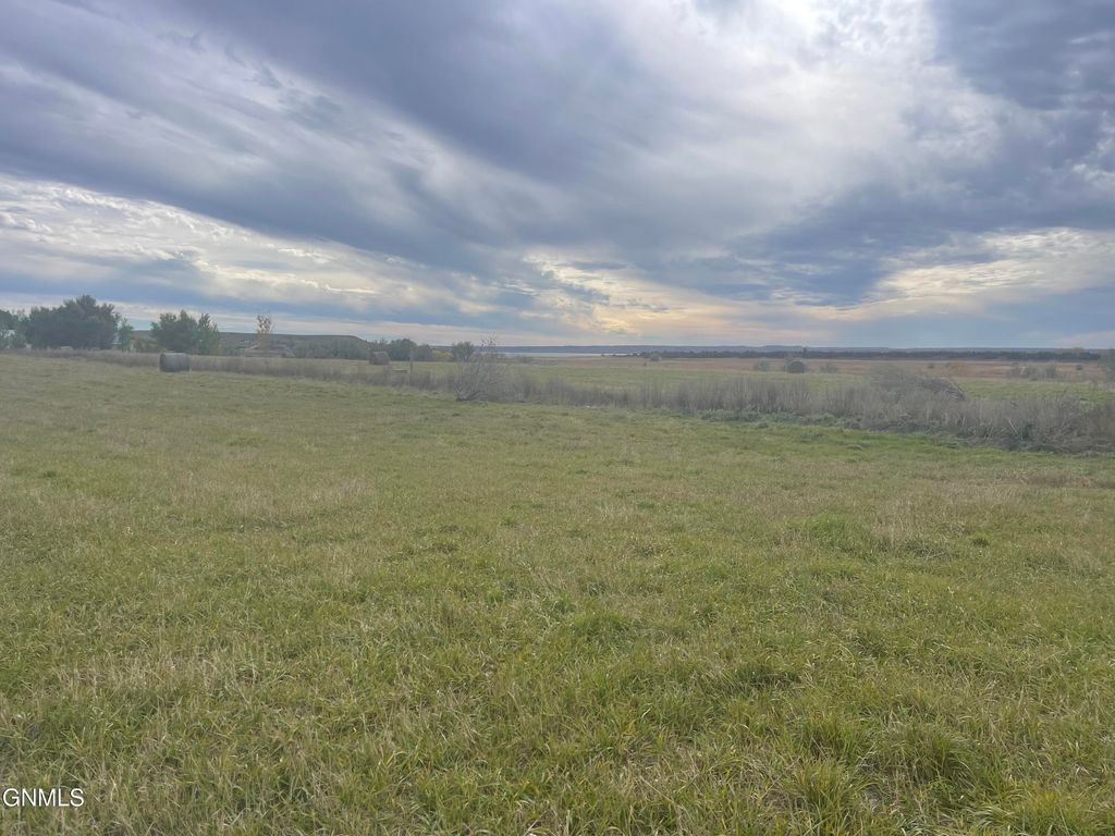 21 Rudy Lane SW, Linton, ND 58552 photo 10