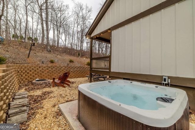 78 Lake Top Lane, Ellijay, GA 30540