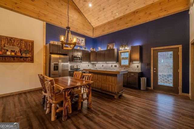 78 Lake Top Lane, Ellijay, GA 30540