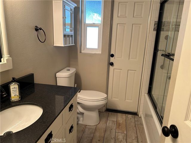 3681 Chateau Court, Riverside, CA 92505