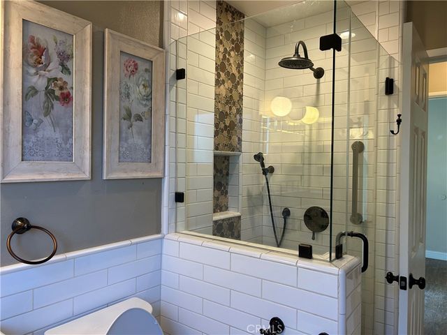 3681 Chateau Court, Riverside, CA 92505