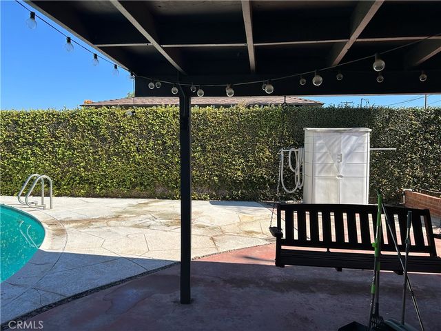 3681 Chateau Court, Riverside, CA 92505