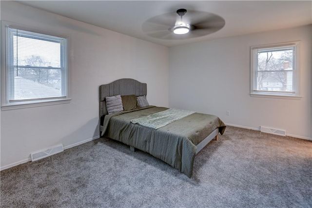 10436 Askew Avenue, Kansas City, MO 64137