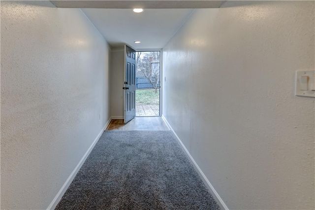 10436 Askew Avenue, Kansas City, MO 64137