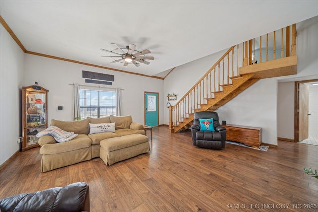 5101 S 4210 Road, Chelsea, OK 74016