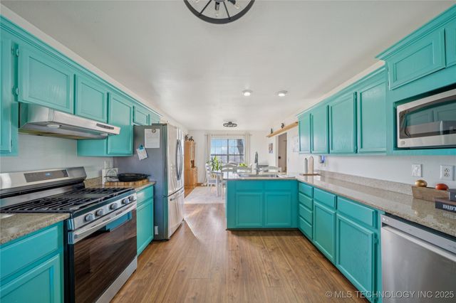 5101 S 4210 Road, Chelsea, OK 74016