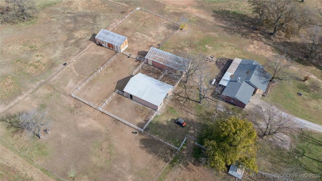 5101 S 4210 Road, Chelsea, OK 74016