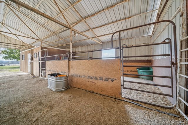 5101 S 4210 Road, Chelsea, OK 74016