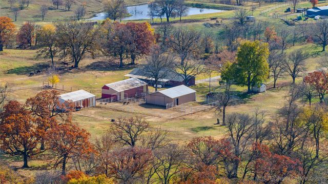 5101 S 4210 Road, Chelsea, OK 74016