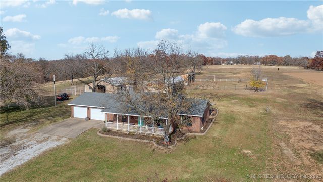 5101 S 4210 Road, Chelsea, OK 74016