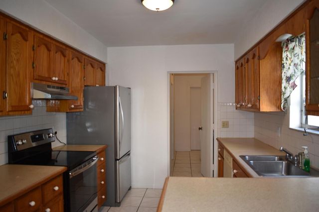 7500 W Lake Drive, Lake Clarke Shores, FL 33406