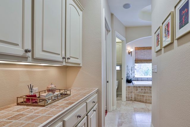 7108 Sanctuary Heights Court, Fort Worth, TX 76132