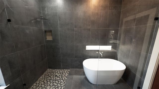 00 Noah Street, Houston, TX 77021