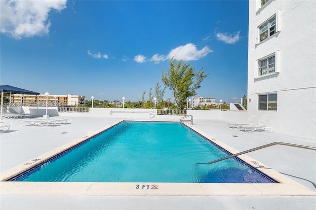6900 Bay Dr 7A, Miami Beach, FL 33141