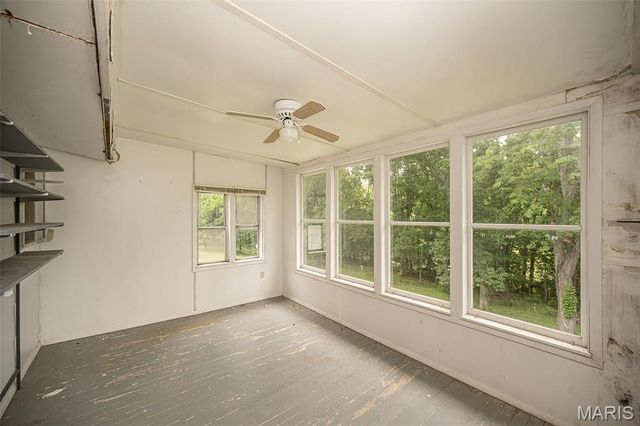 3037 Upper Moss Hollow Road, Barnhart, MO 63012