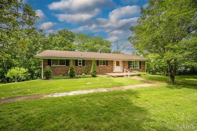 3037 Upper Moss Hollow Road, Barnhart, MO 63012