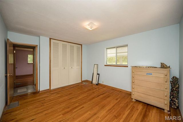 3037 Upper Moss Hollow Road, Barnhart, MO 63012