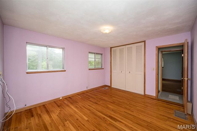 3037 Upper Moss Hollow Road, Barnhart, MO 63012