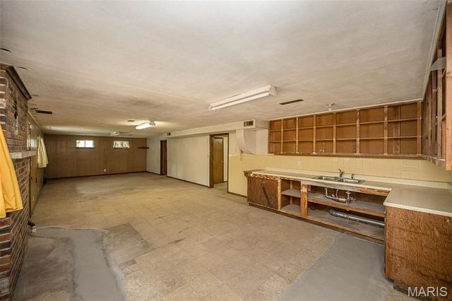 3037 Upper Moss Hollow Road, Barnhart, MO 63012