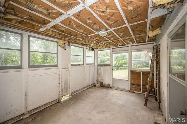 3037 Upper Moss Hollow Road, Barnhart, MO 63012
