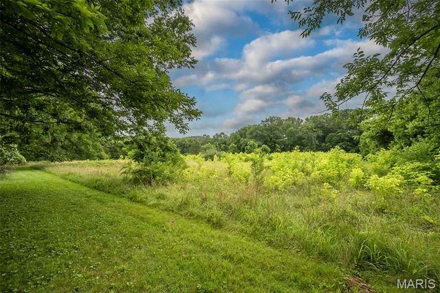 3037 Upper Moss Hollow Road, Barnhart, MO 63012
