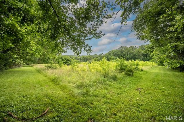 3037 Upper Moss Hollow Road, Barnhart, MO 63012