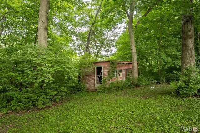 3037 Upper Moss Hollow Road, Barnhart, MO 63012