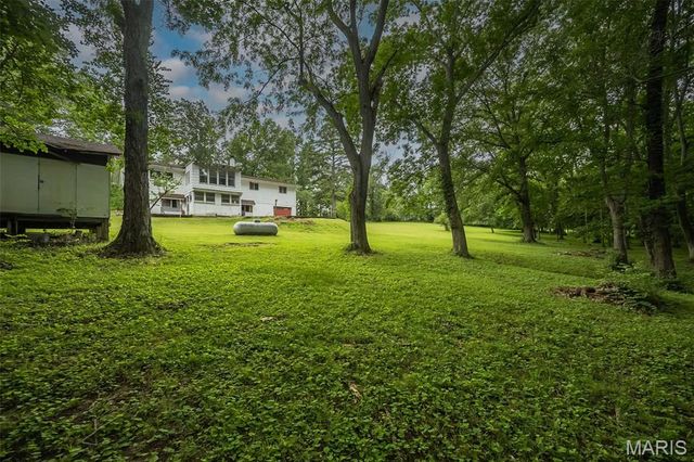3037 Upper Moss Hollow Road, Barnhart, MO 63012