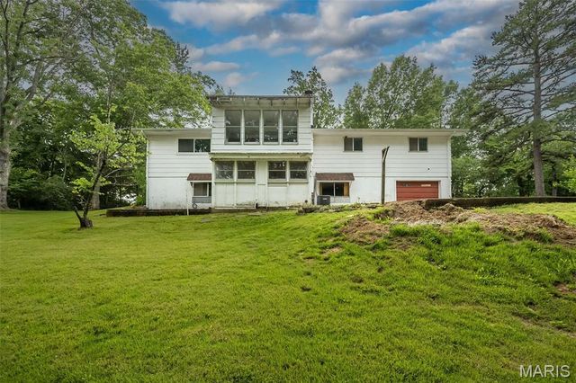 3037 Upper Moss Hollow Road, Barnhart, MO 63012