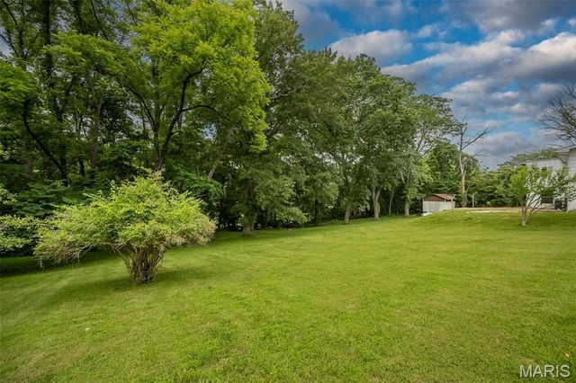 3037 Upper Moss Hollow Road, Barnhart, MO 63012