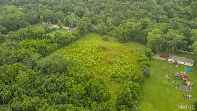 3037 Upper Moss Hollow Road, Barnhart, MO 63012