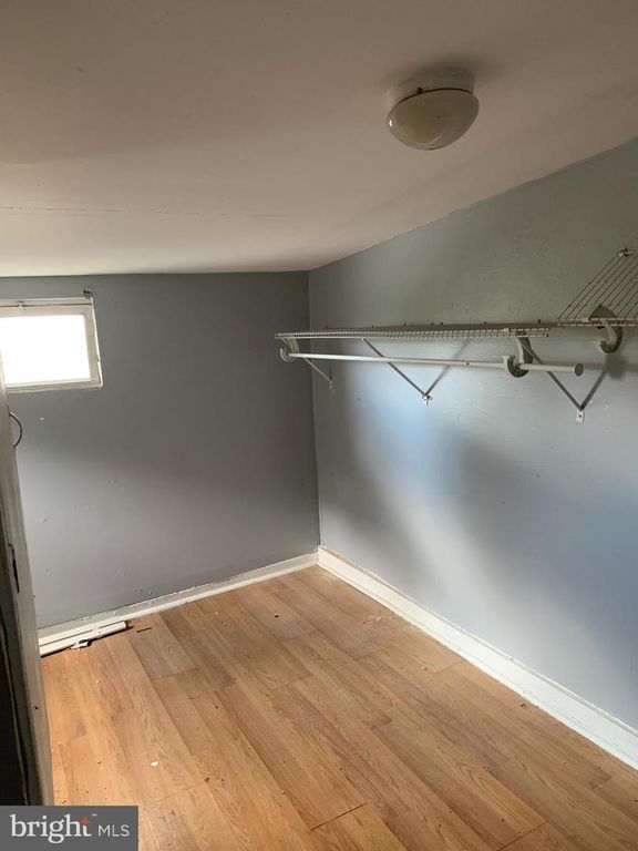 Image 11 of property listing at 402 S CALHOUN ST, Baltimore, MD 21223