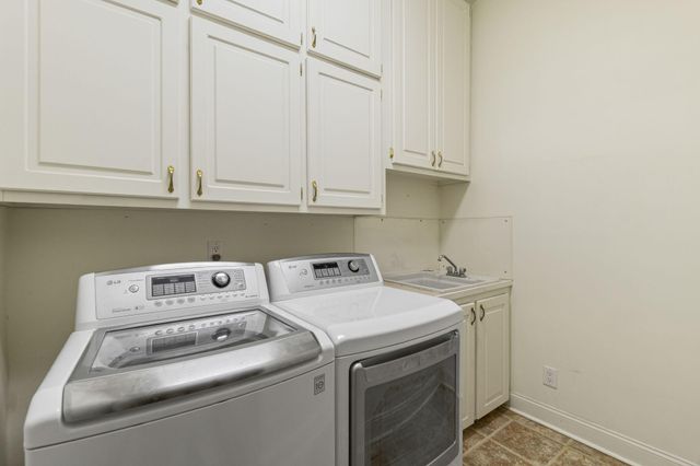 104 Edgewood Cove, Hattiesburg, MS 39402