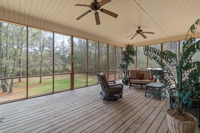 104 Edgewood Cove, Hattiesburg, MS 39402