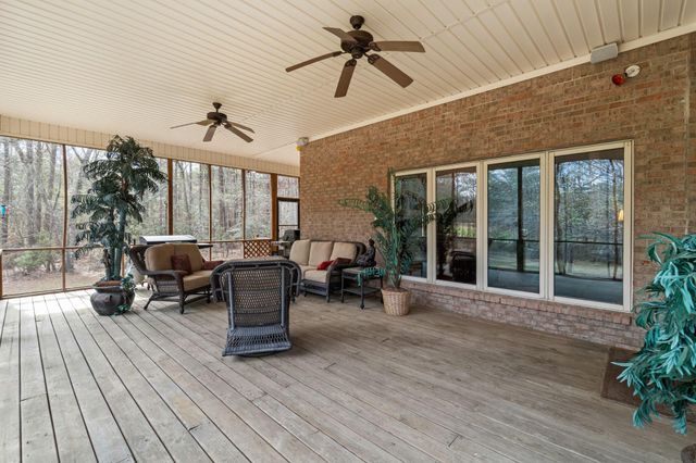 104 Edgewood Cove, Hattiesburg, MS 39402