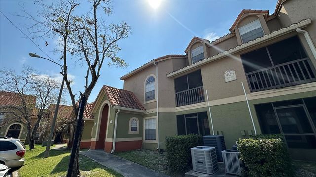 405 FOUNTAINHEAD CIRCLE 246, Kissimmee, FL 34741