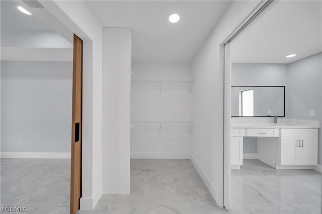 2600 38th ST SW, Lehigh Acres, FL 33976