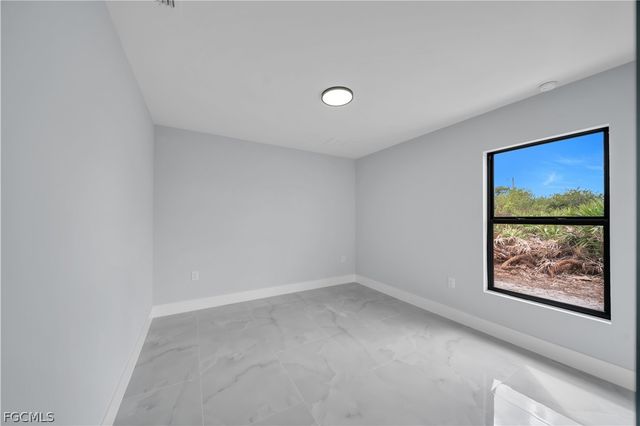 2600 38th ST SW, Lehigh Acres, FL 33976