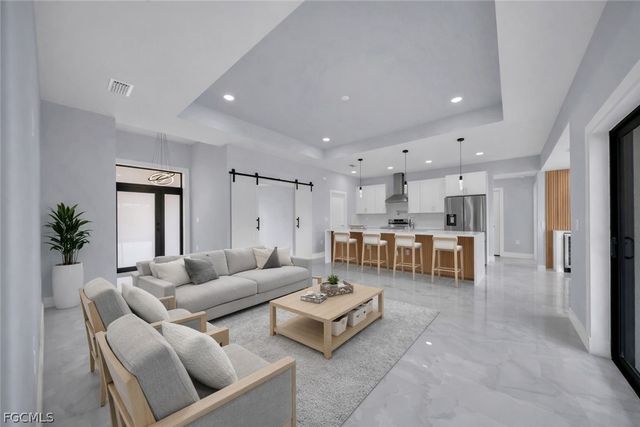 2600 38th ST SW, Lehigh Acres, FL 33976